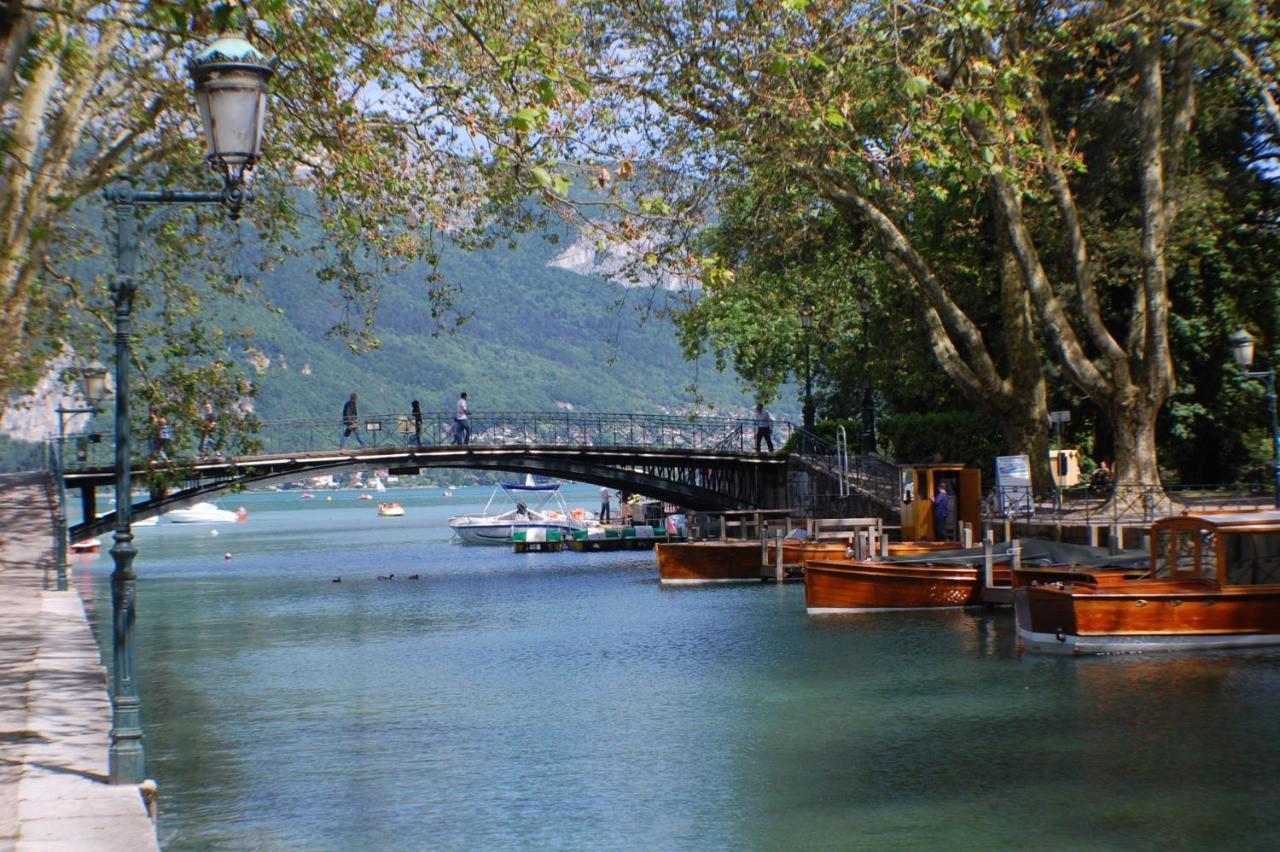 Le Cottage De Veyrier, Tres Jolie Vue Lac - Lla Selections By Location Lac Annecy Exterior photo